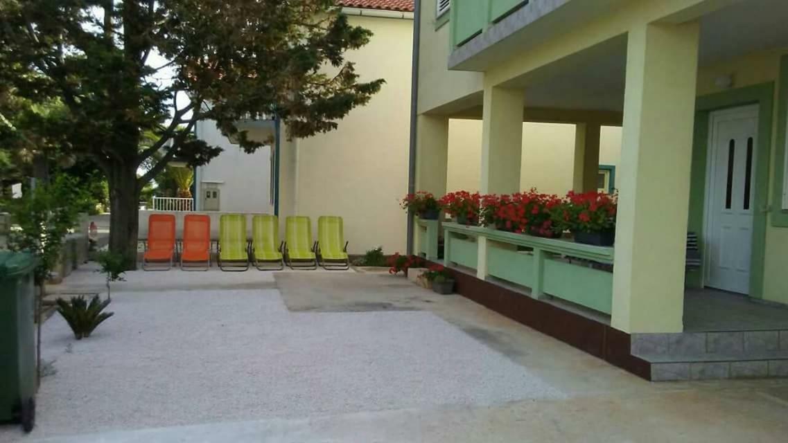 Apartmani Ana Vir Luaran gambar